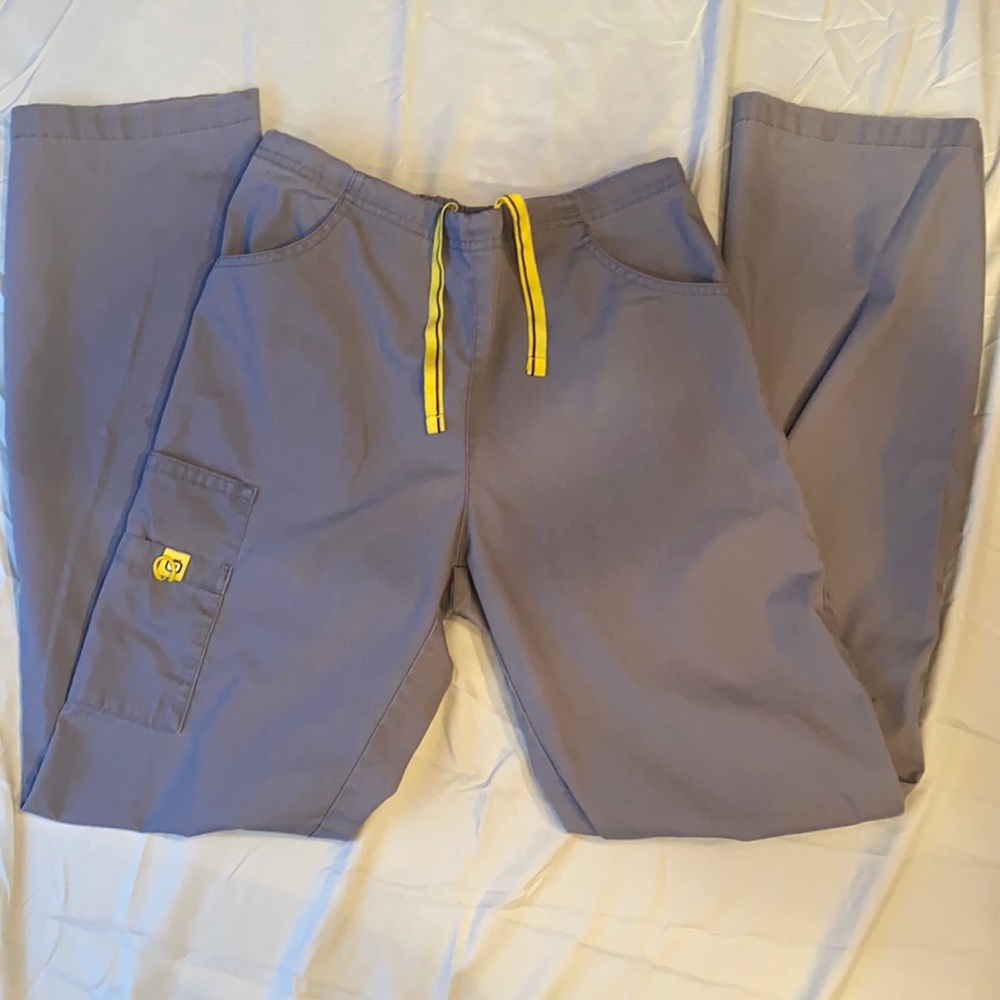 Women’s gray small tall scrub pants